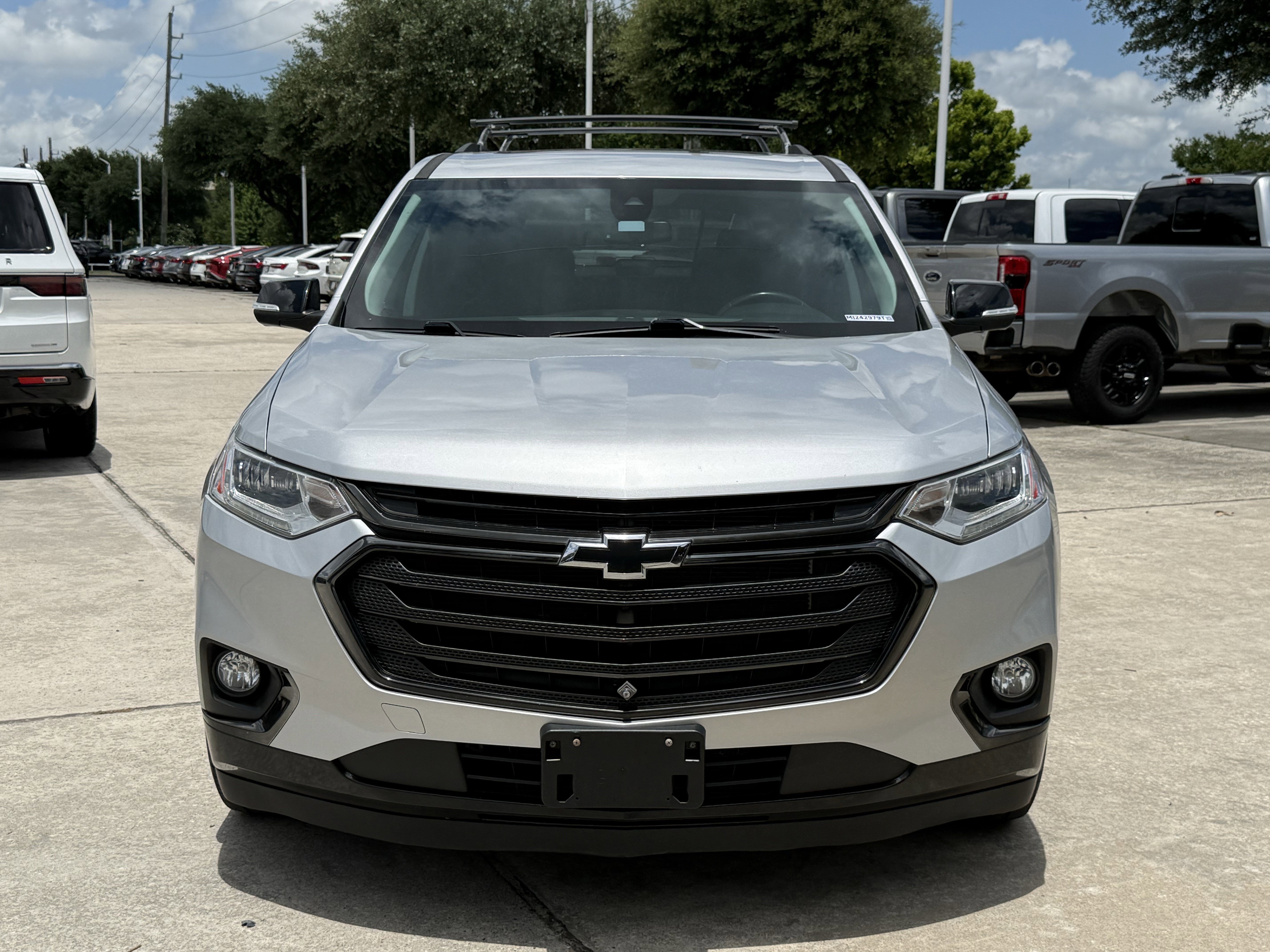 Used 2021 Silver Ice Metallic Chevrolet Premier image 9