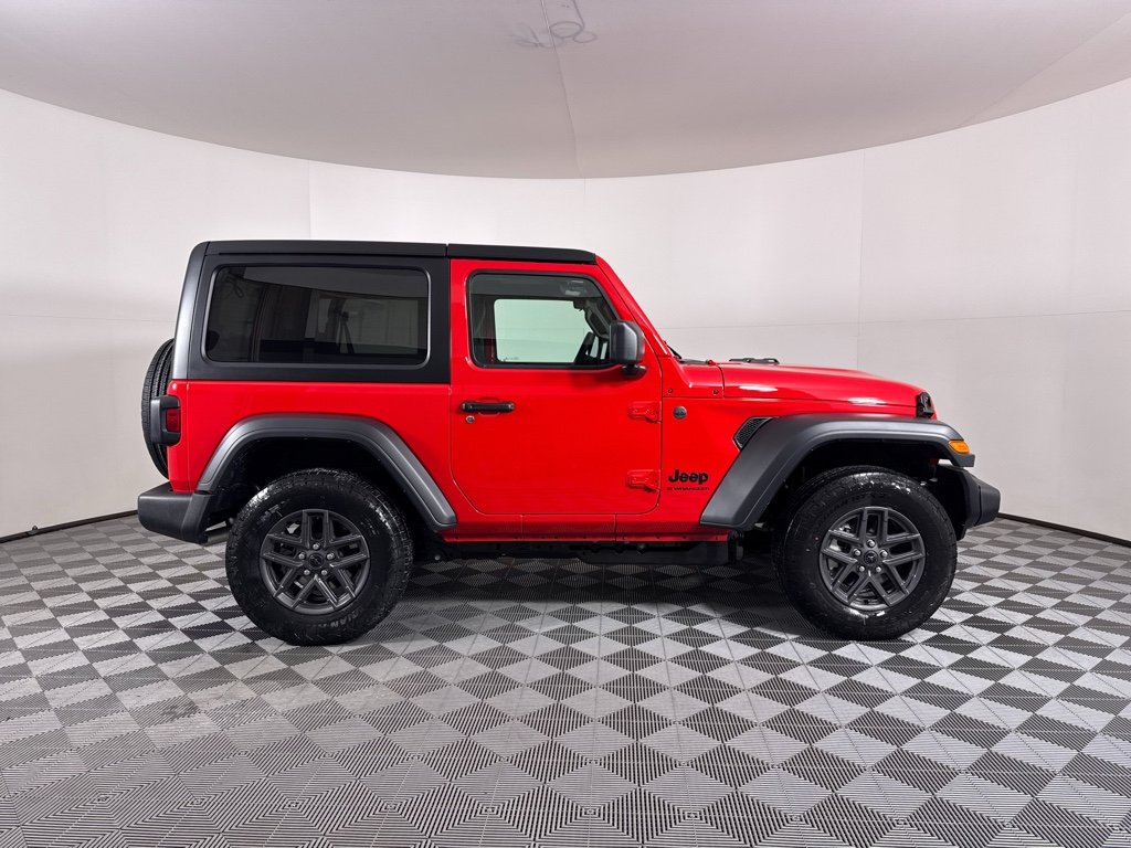 New 2026 Firecracker Red Clear-Coat Exterior Paint Jeep Sport S image 16