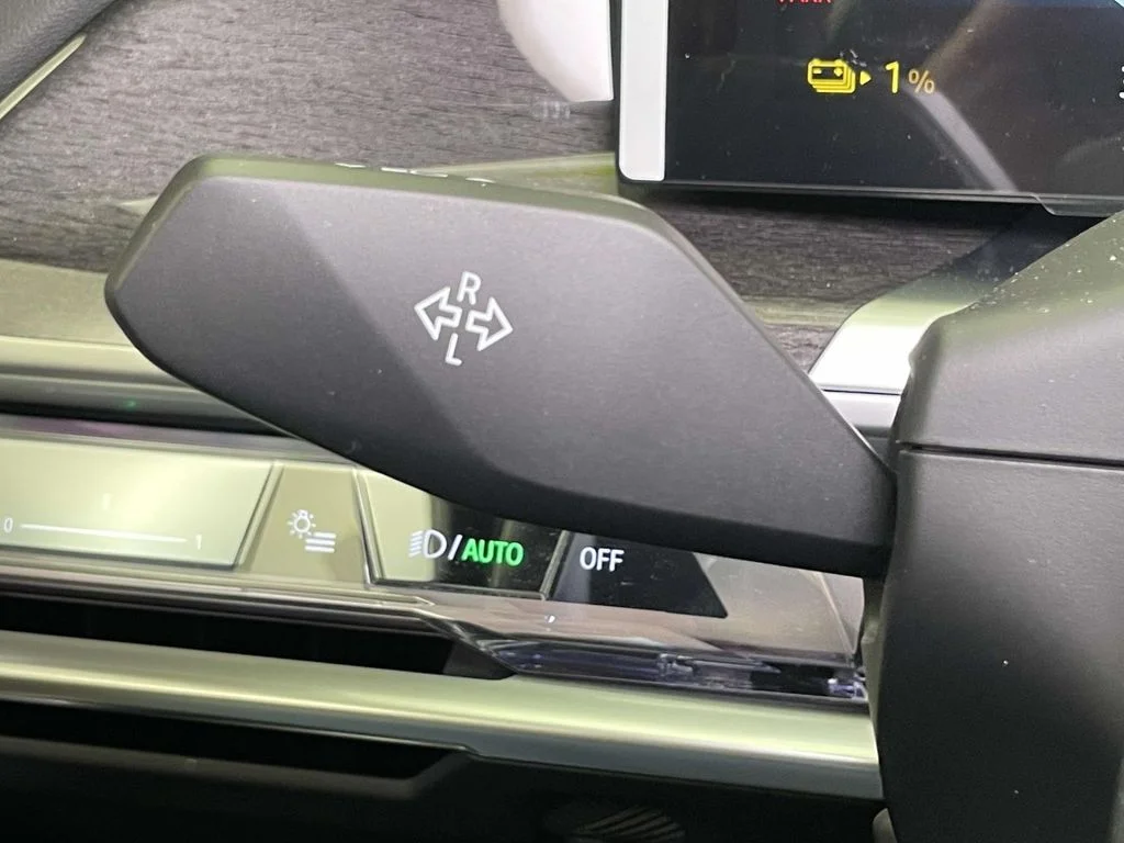 New 2026 Black BMW xDrive60 image 35