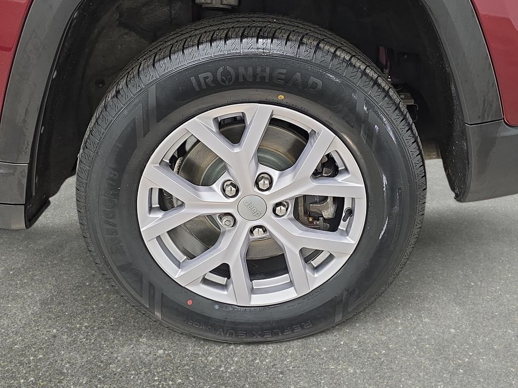 Used 2021 Red Jeep Limited image 32