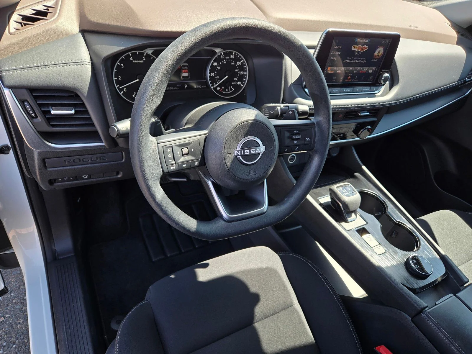 Used 2023 Glacier White Nissan S image 18