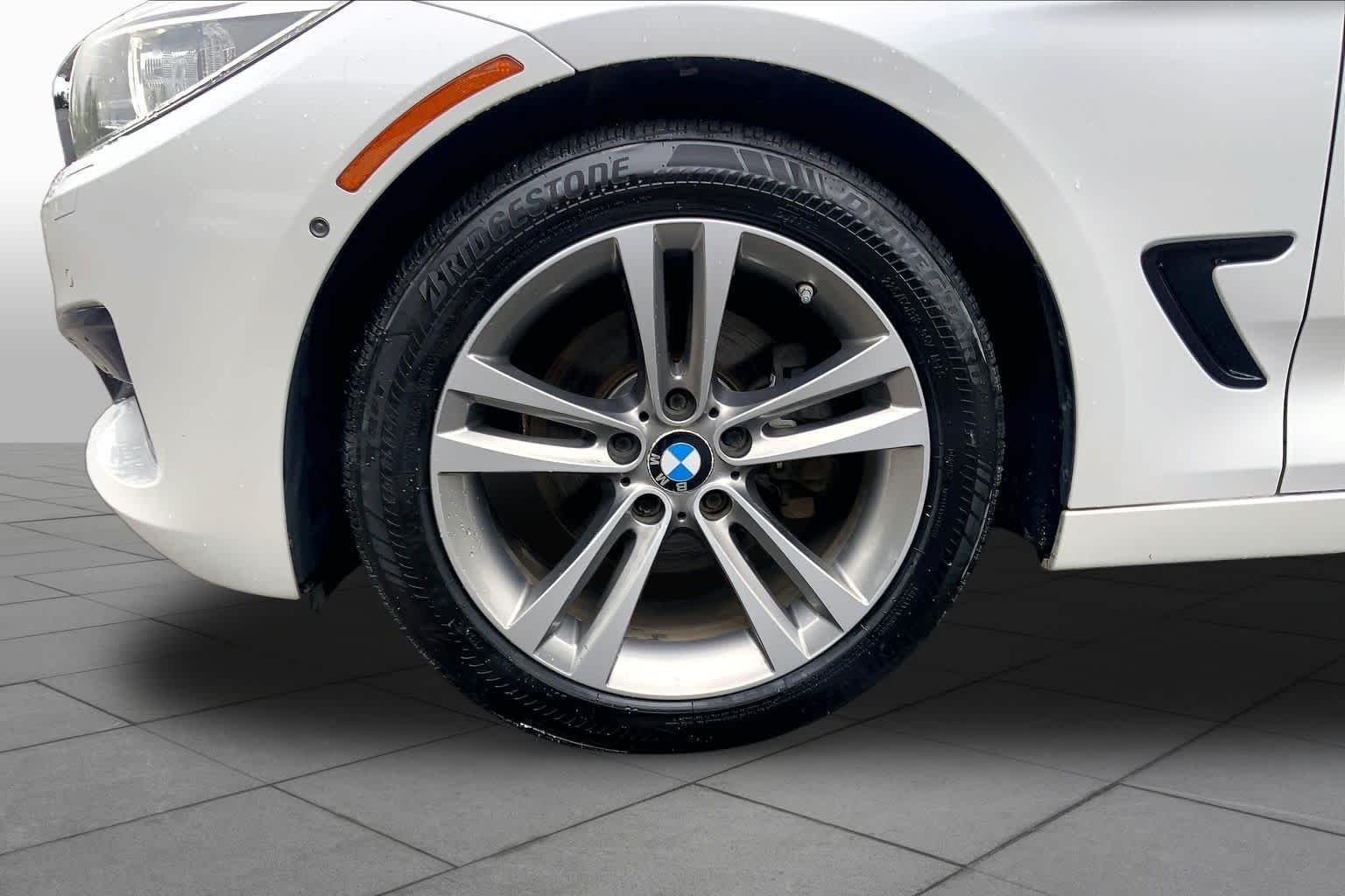 Certified Used 2016 White BMW 328i xDrive image 11