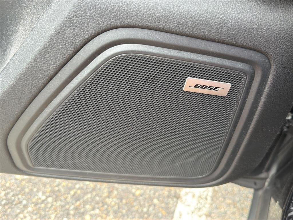 Used 2020 Black Porsche Base image 9