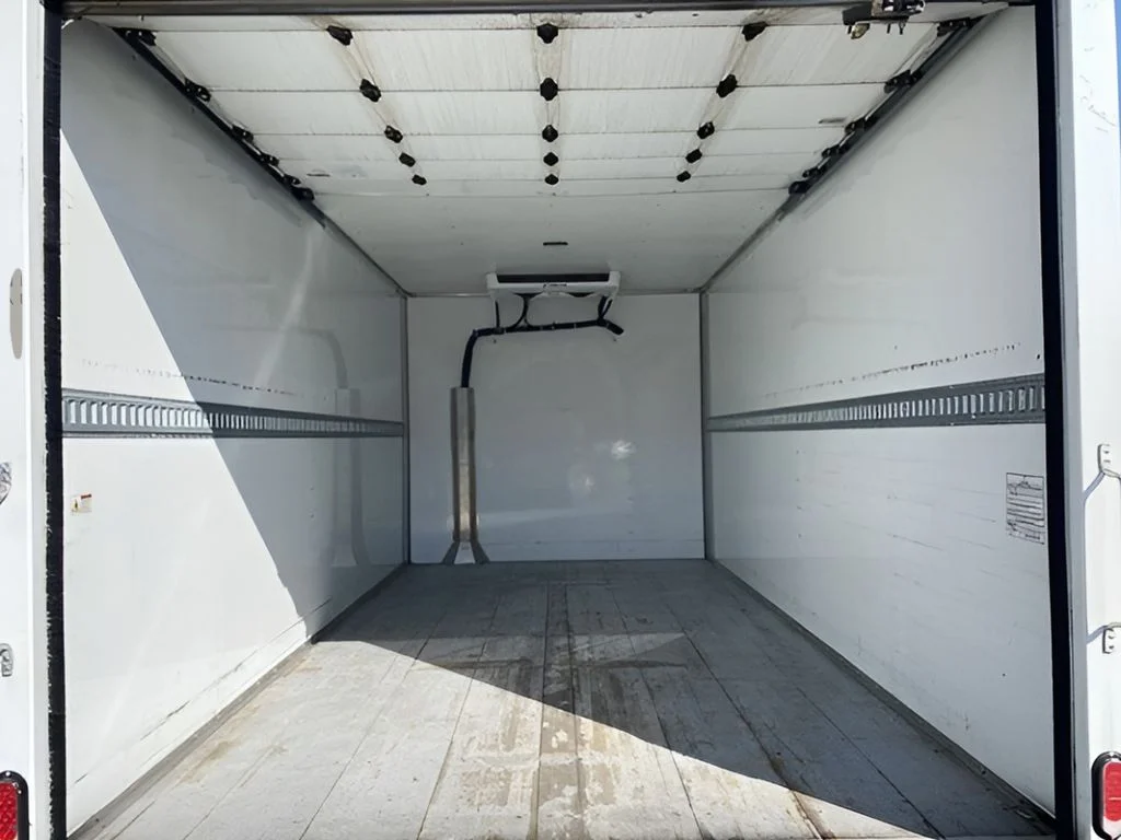 Used 2024 White Chevrolet Work Van image 45