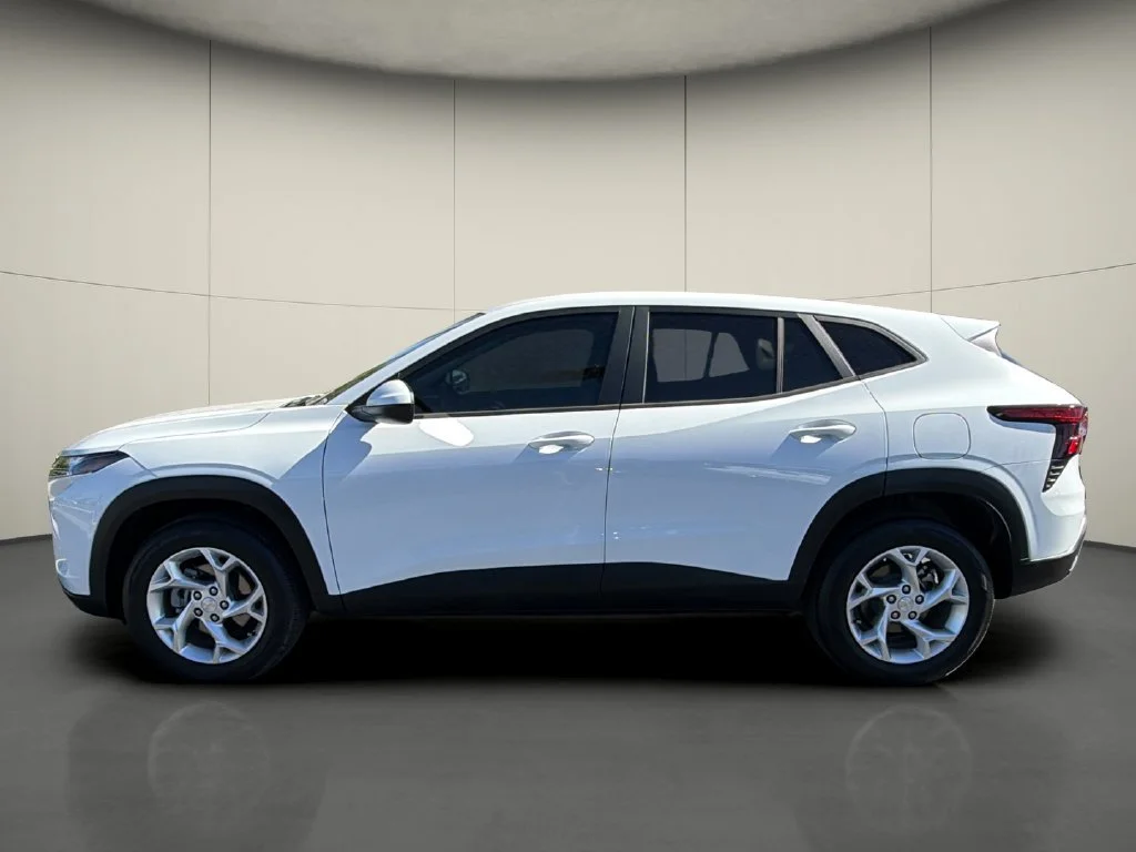 New 2026 Summit White Chevrolet LS image 4