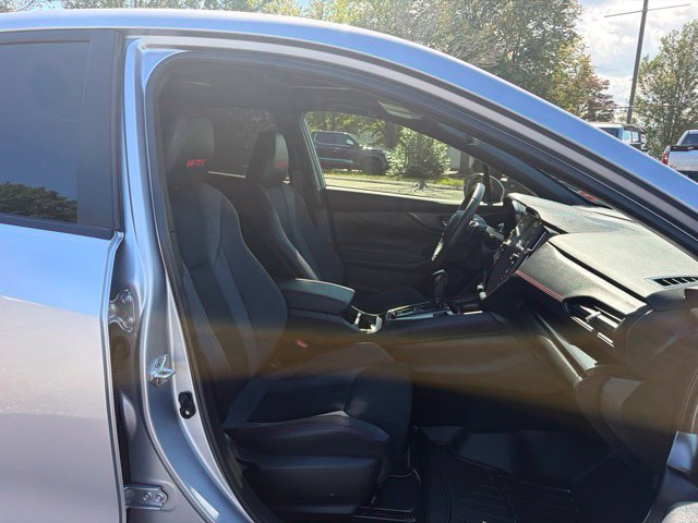 Used 2023 Ice Silver Metallic Subaru Limited image 29