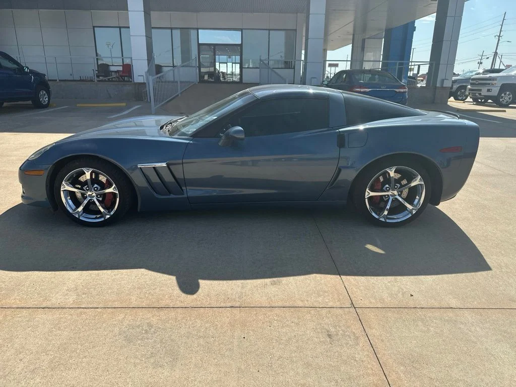 Used 2012 Blue Chevrolet Grand Sport image 21