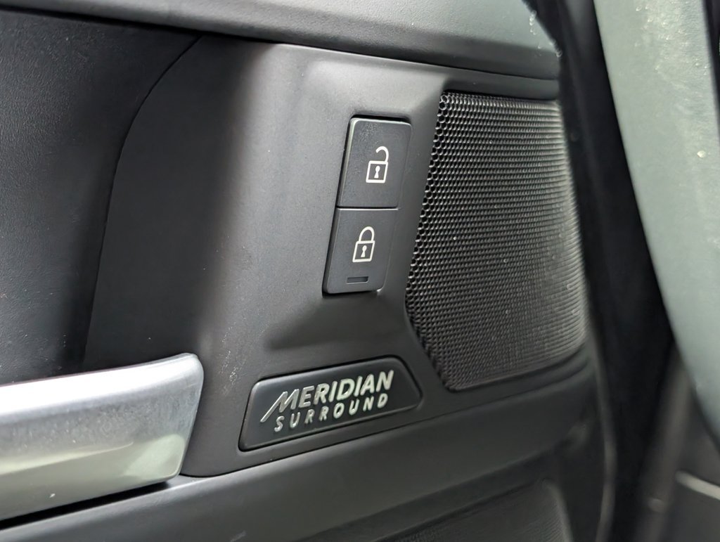 New 2026 Carpathian Grey Land Rover X-Dynamic SE image 32