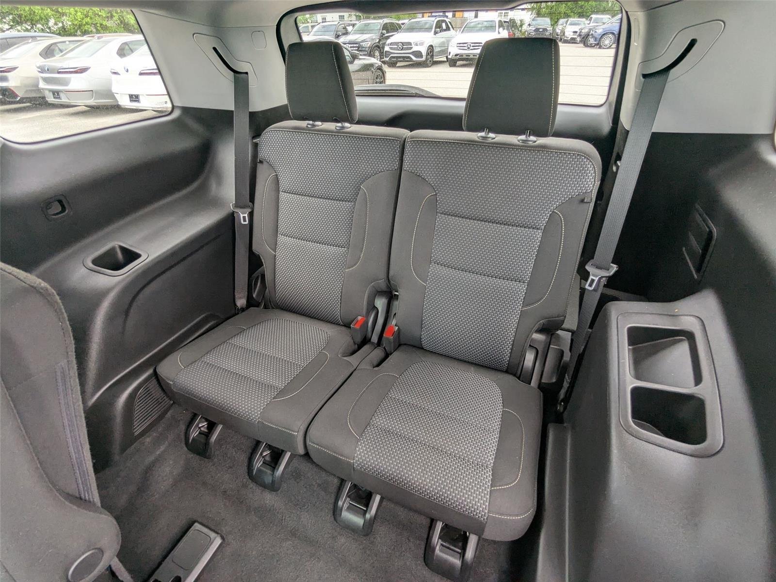 Used 2023 Summit White GMC SLE image 25