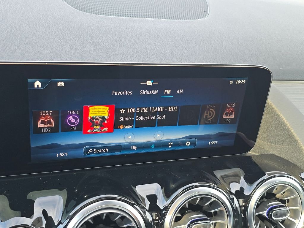 New 2026 Mountain Grey Metallic Mercedes-Benz GLA 250 image 34
