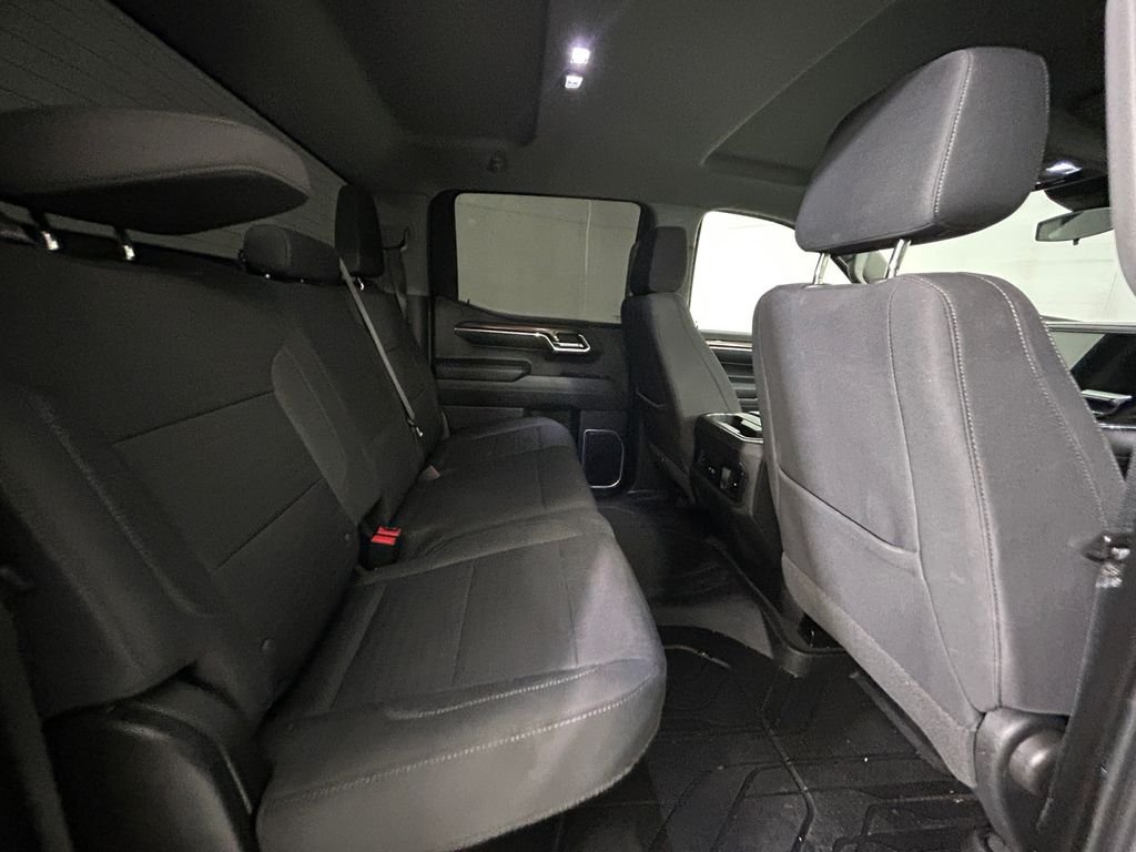 Used 2023 White Chevrolet LT image 17