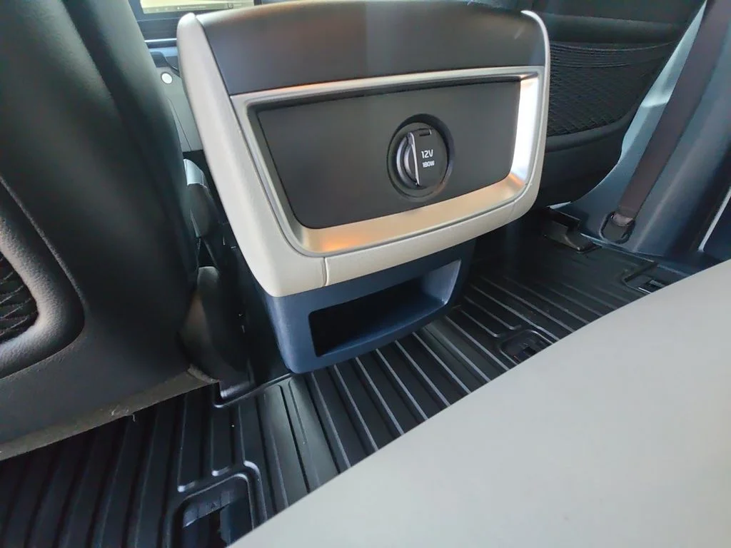 Used 2026 White Kia EX image 32