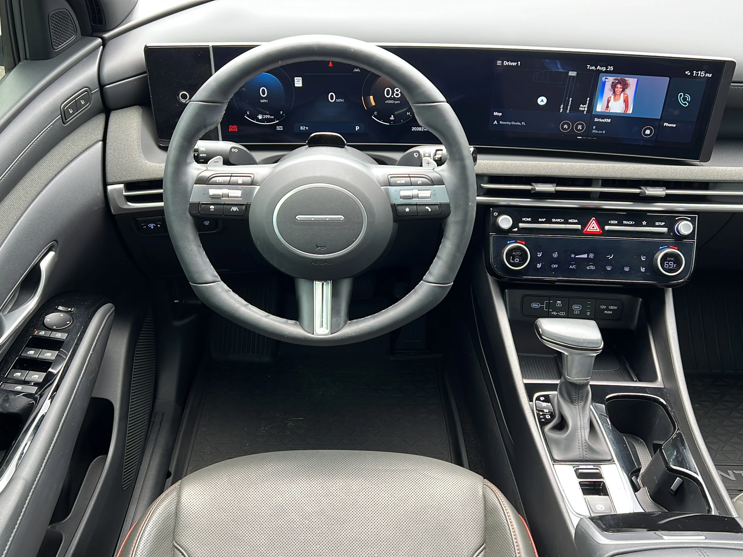 Used 2025 Sage Gray Hyundai Limited image 15