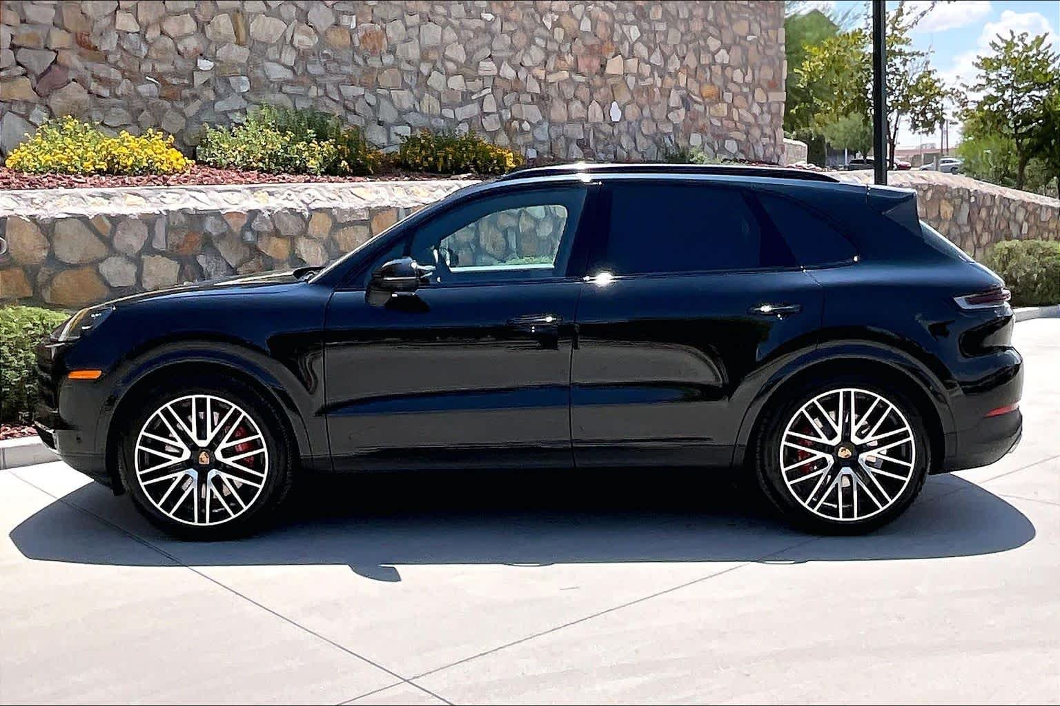 New 2026 Chromite Black Metallic Porsche S image 2