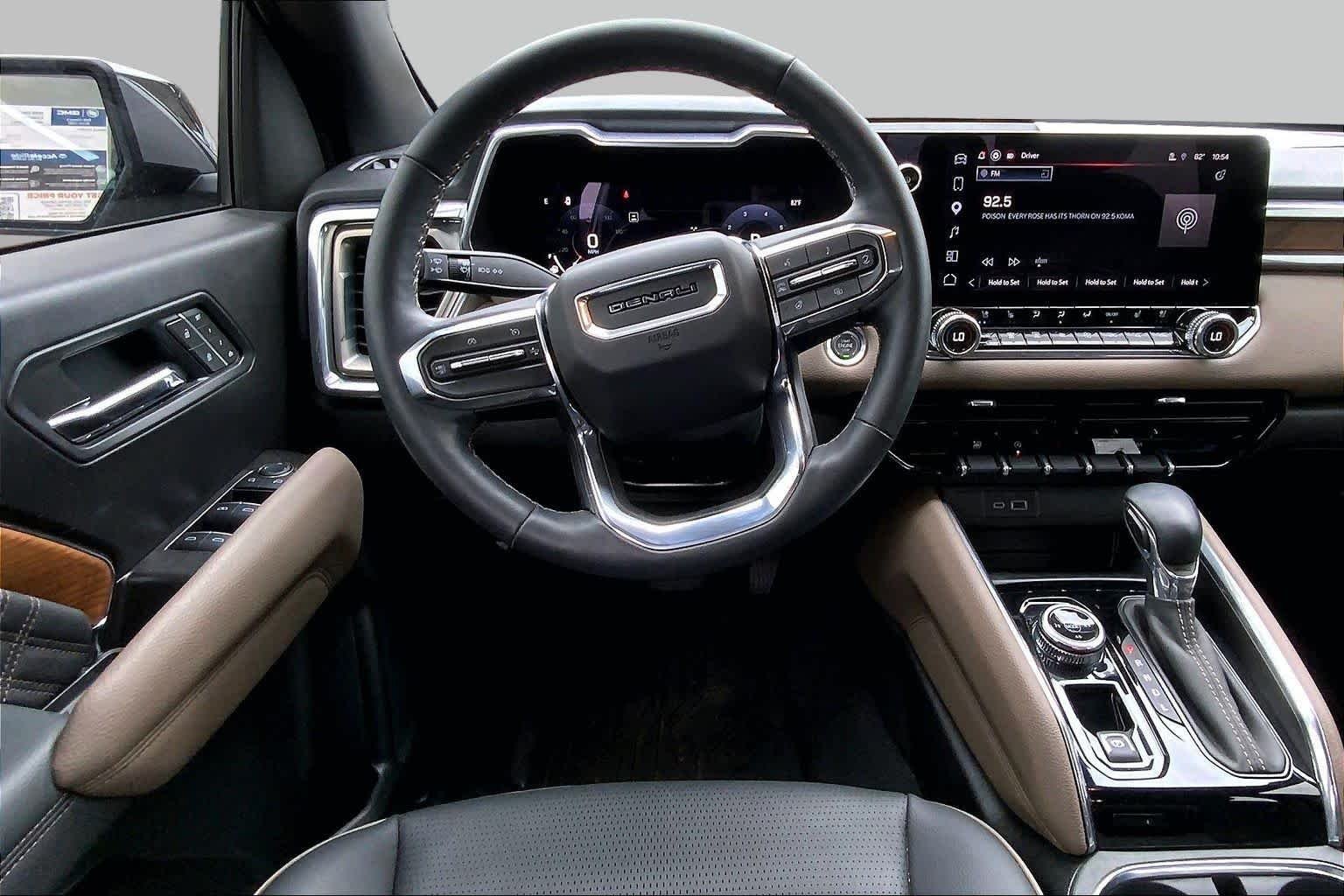 Used 2026 Onyx Black GMC 4WD Denali image 6