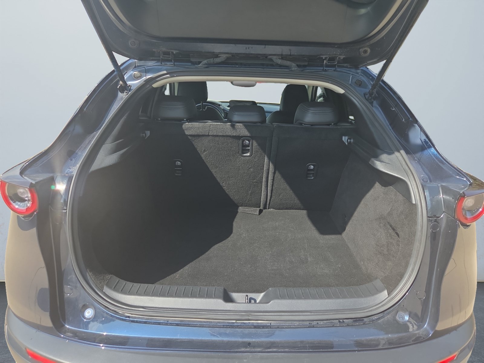 Used 2025 Deep Crystal Blue Mica Mazda 2.5 S Preferred Package image 14
