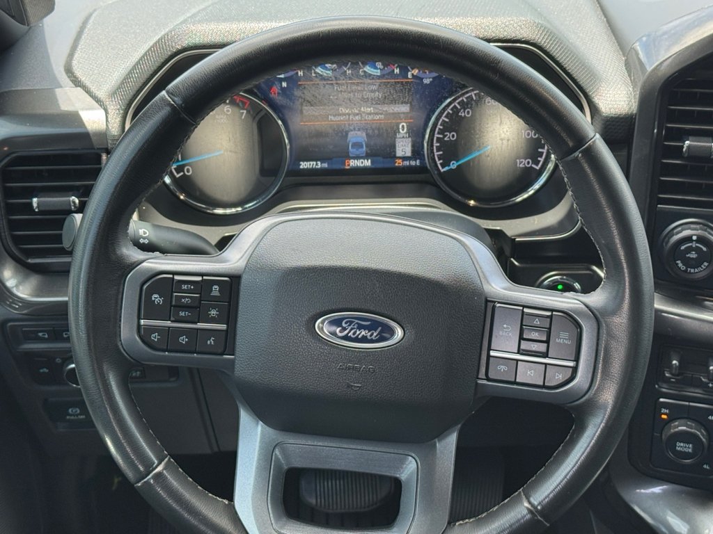 Used 2023 Agate Black Metallic Ford XLT image 17