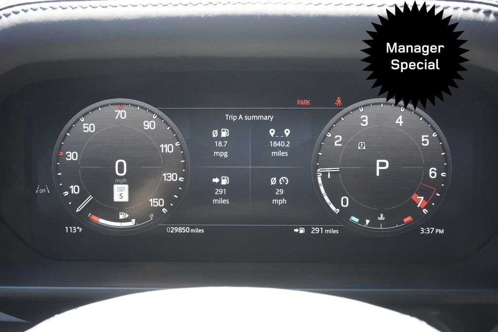 Used 2024 Silver Land Rover V8 image 11