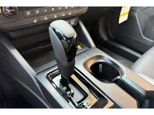 New 2026 CRYSTAL WHITE PEARL Subaru Premium image 49