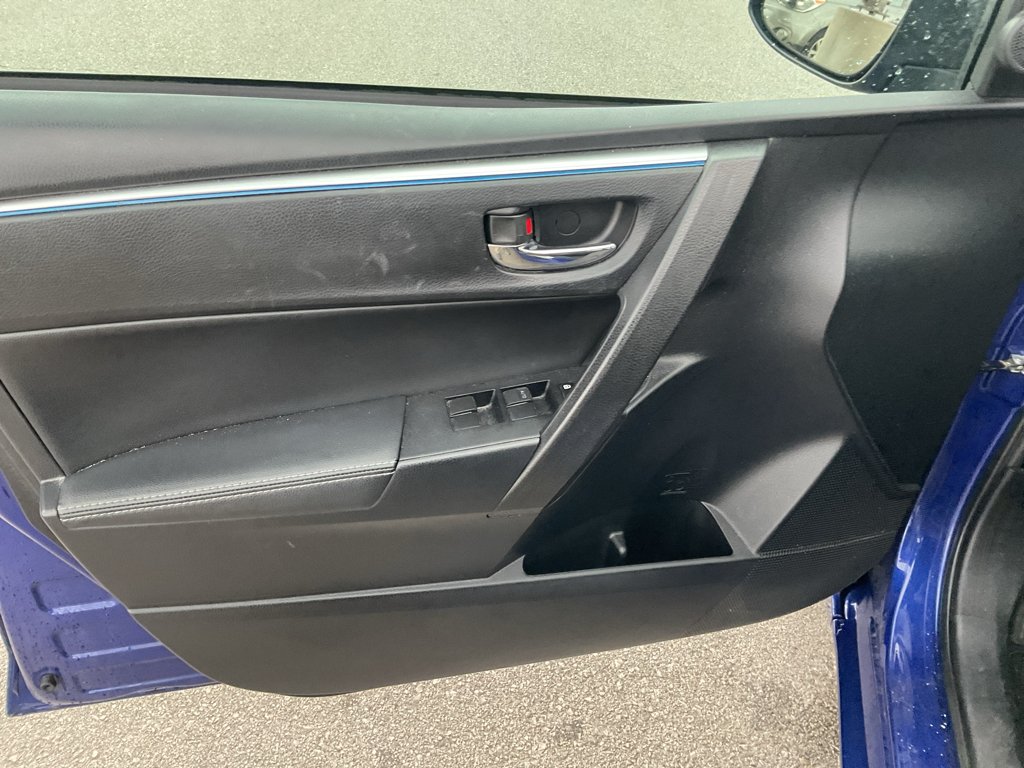 Used 2015 Blue Crush Metallic Toyota S Premium image 16