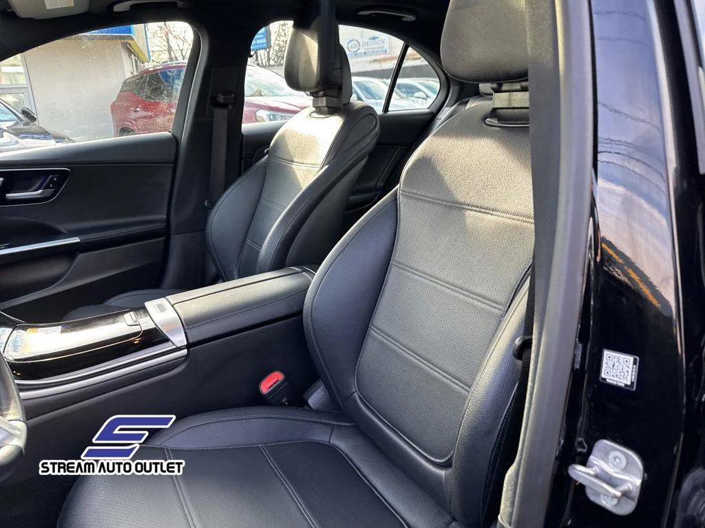 Used 2025 Black Mercedes-Benz C 300 image 20
