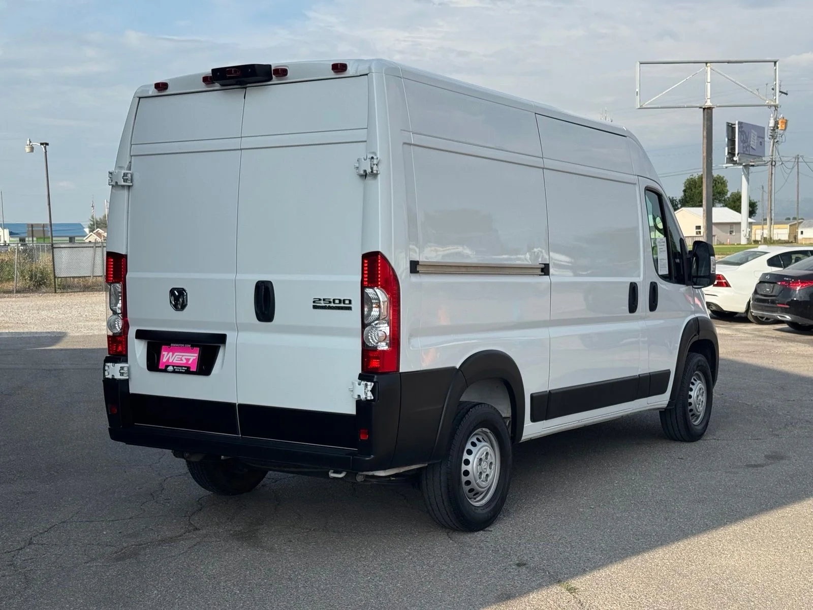 Used 2024 White Ram High Roof image 6