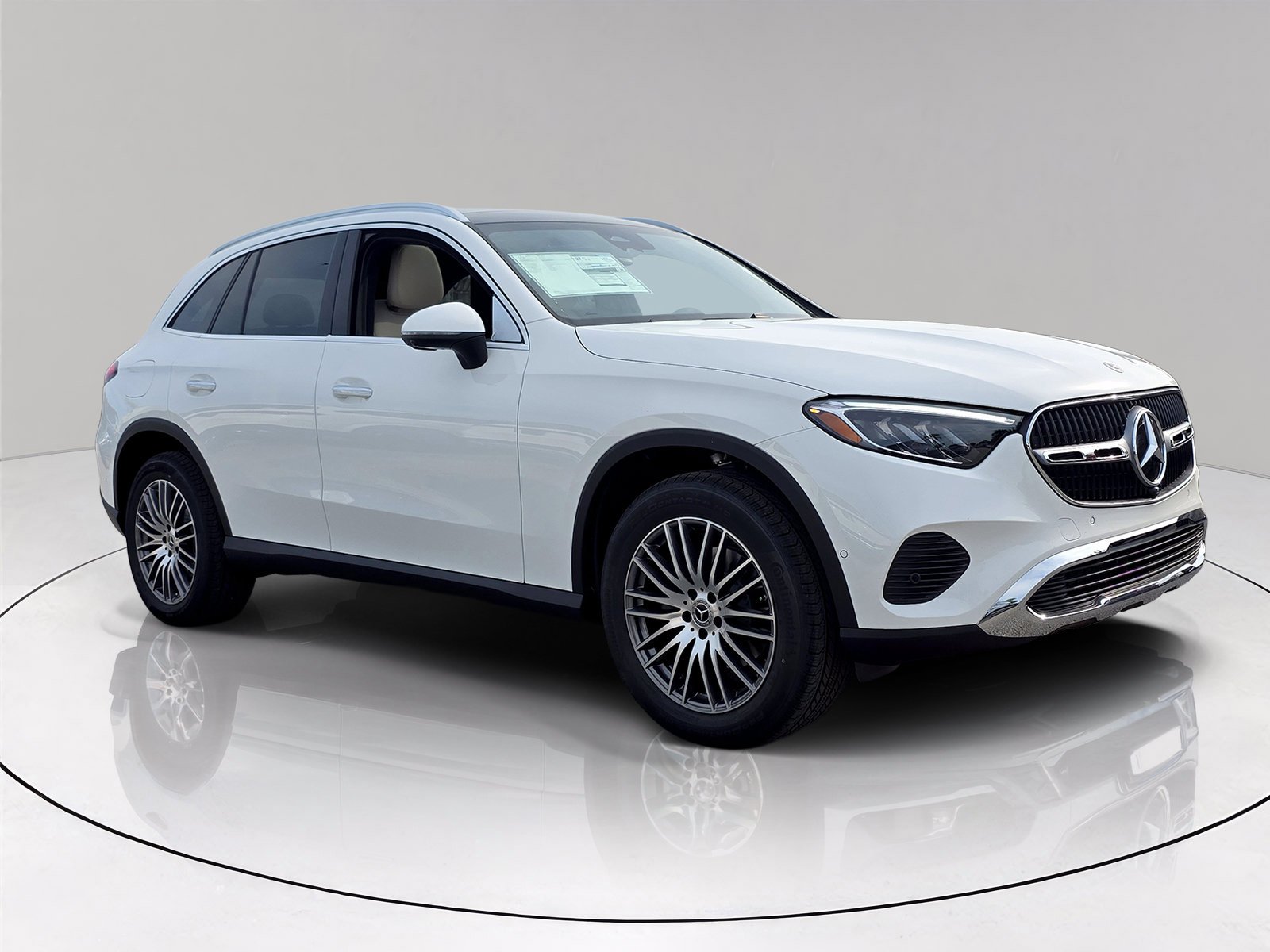 New 2026 Polar White Mercedes-Benz GLC 300 image 1