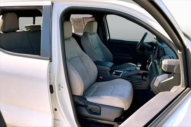 Certified Used 2024 ICE CAP Toyota  image 10