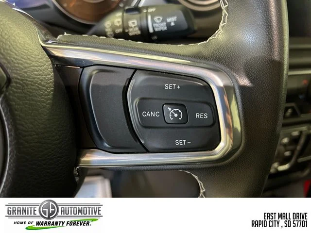 2023 Jeep Wrangler 4-Door Sahara - Photo 32