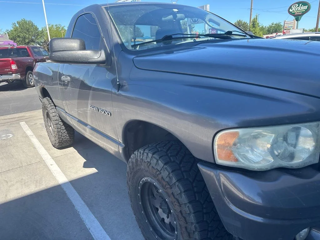 Used 2003  Dodge  image 12