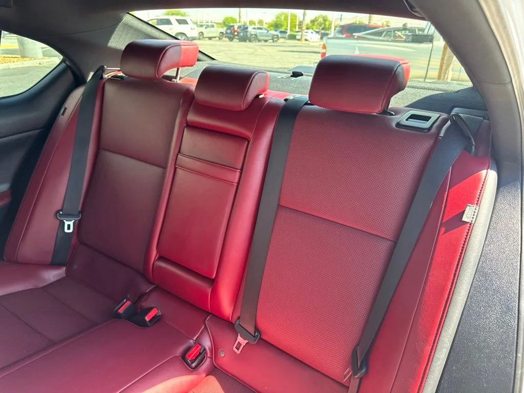 Used 2021 White Lexus 300 image 18