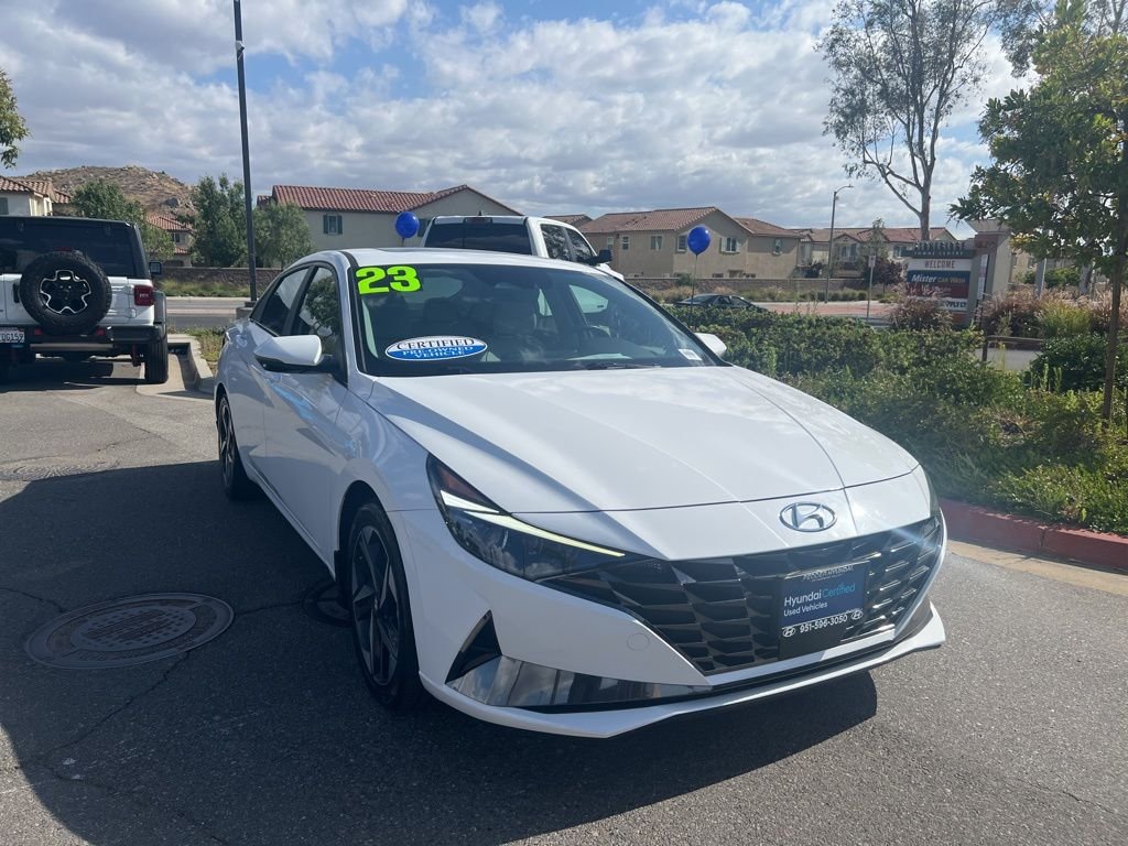 2023 Hyundai Elantra 1.6 HEV Limited DCT's photo