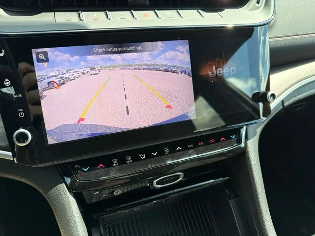 New 2026 Black Jeep Altitude image 18