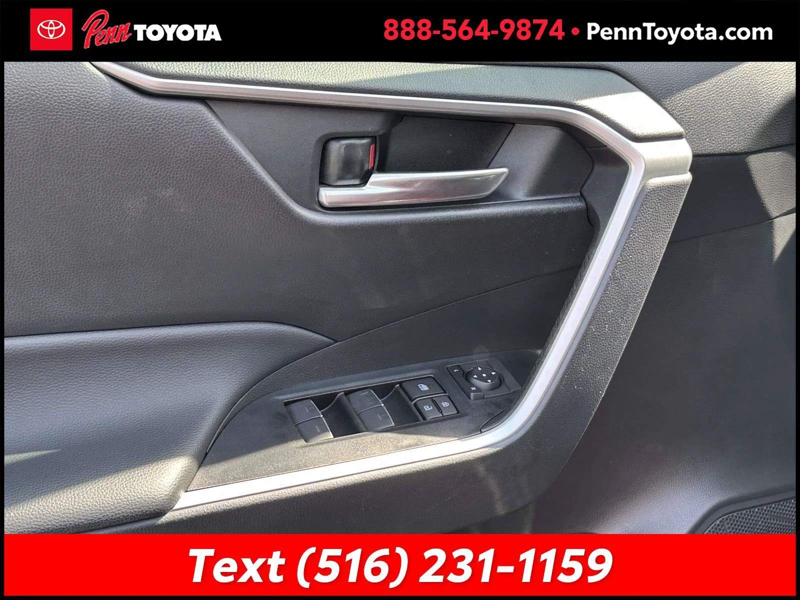 Used 2023 RUBY FLARE PEARL Toyota XLE image 16