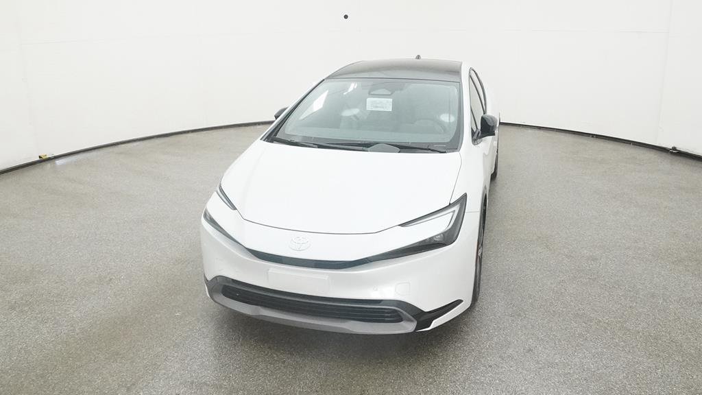 New 2025 Wind Chill Pearl Toyota XLE image 20