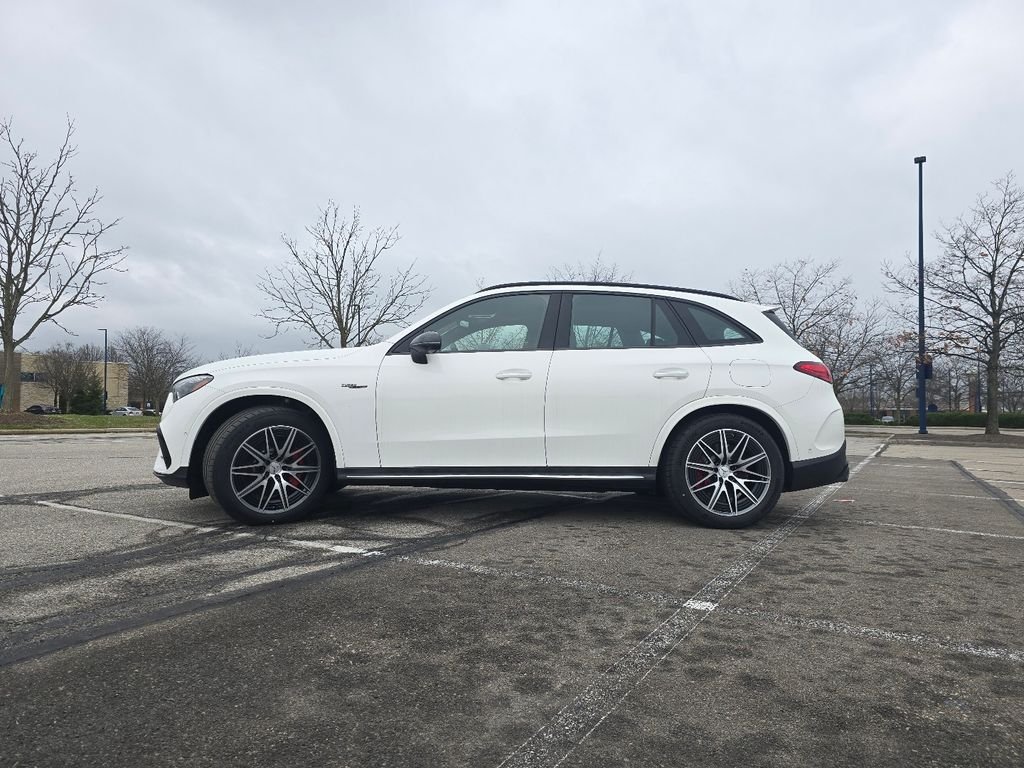2025 Mercedes-Benz GLC AMG GLC63 S - Photo 13