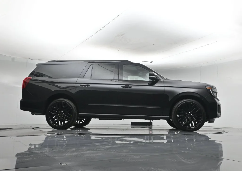 New 2027 Black Ford Platinum image 50