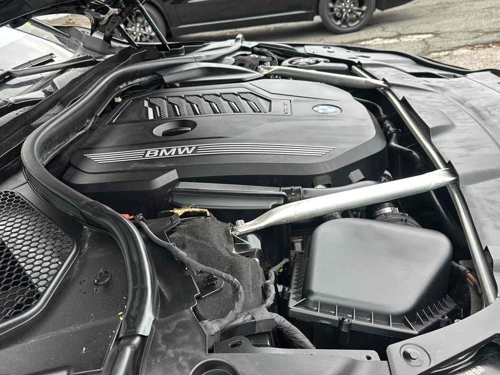 Used 2022 Black BMW 740i image 37