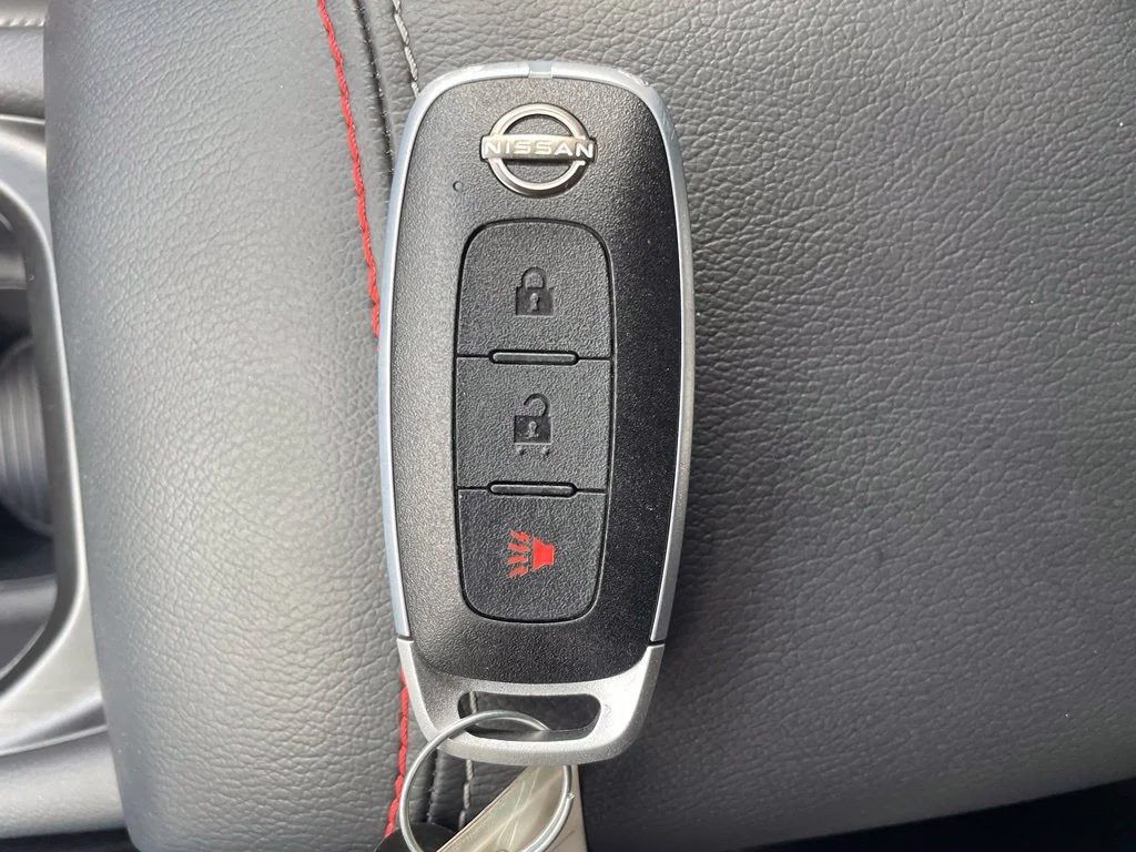 Used 2025 Yellow Nissan SR image 30