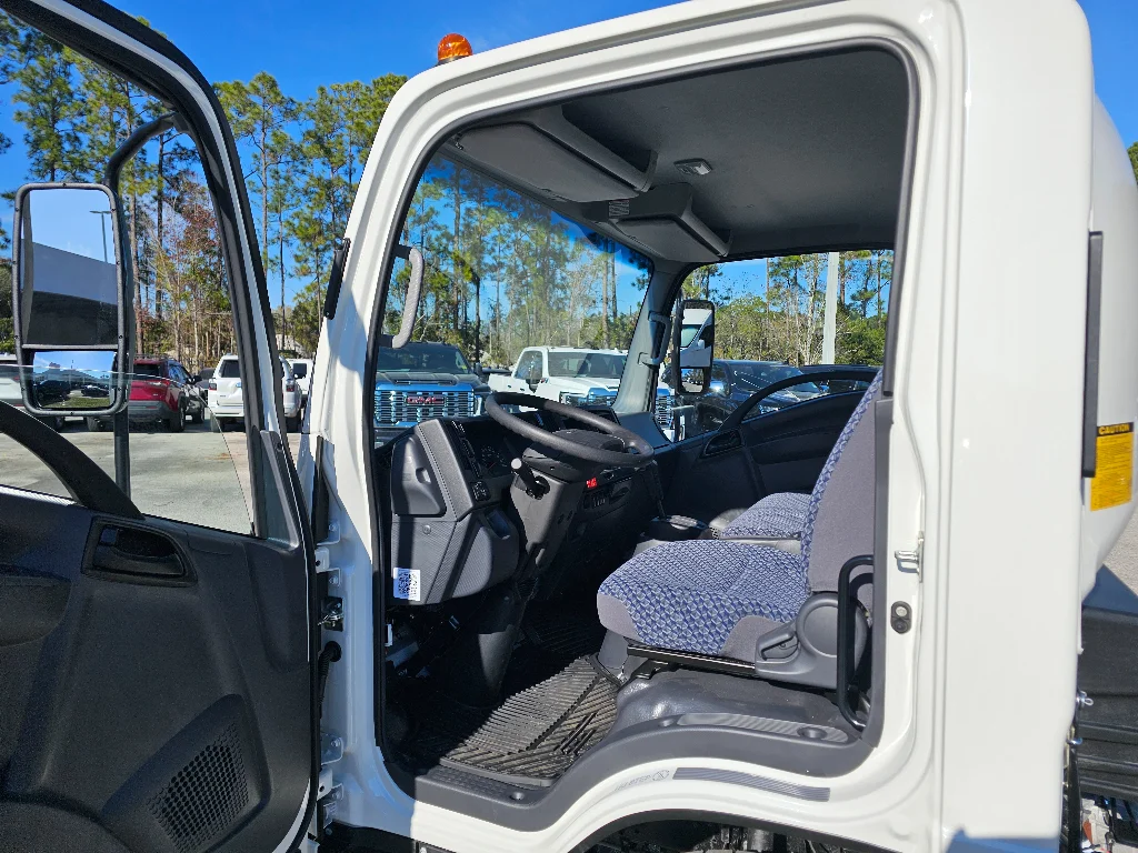 New 2026  Isuzu  image 21