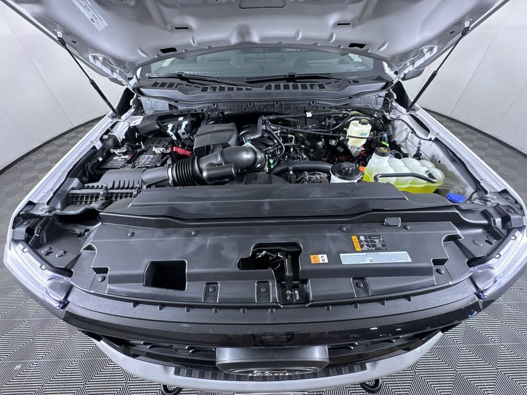 New 2026 Avalanche Ford Lariat image 30