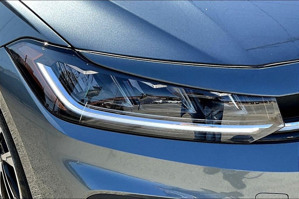 New 2026 Gray Volkswagen 1.5T Sport image 29