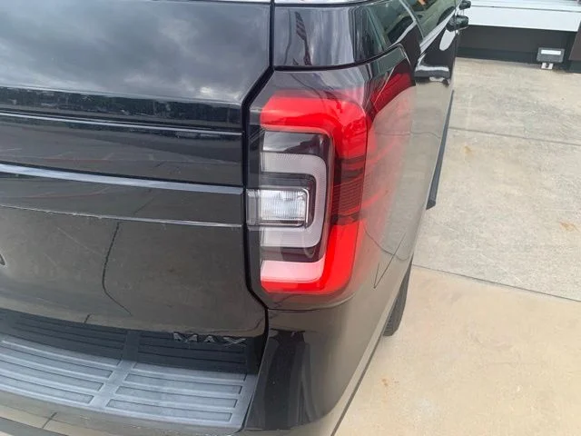 Used 2022 Black Ford Limited image 5