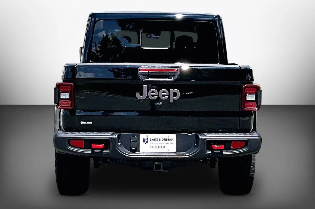 New 2026 Black Clearcoat Jeep Rubicon image 7