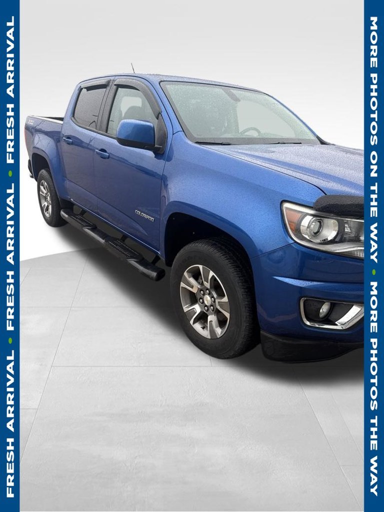 Used 2018 Blue Chevrolet Z71 image 1
