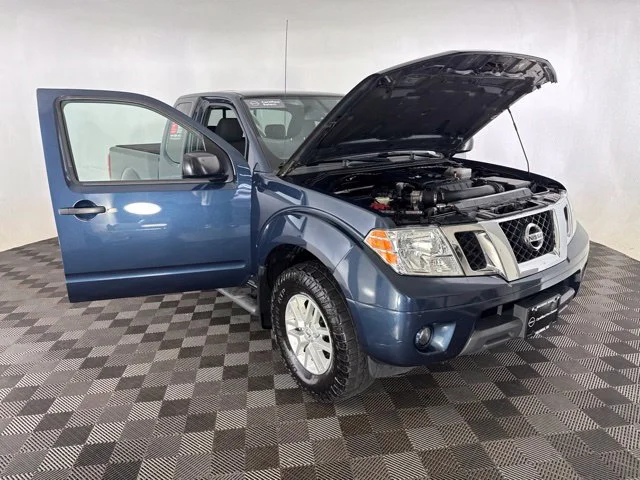 Used 2020 Blue Nissan SV image 20