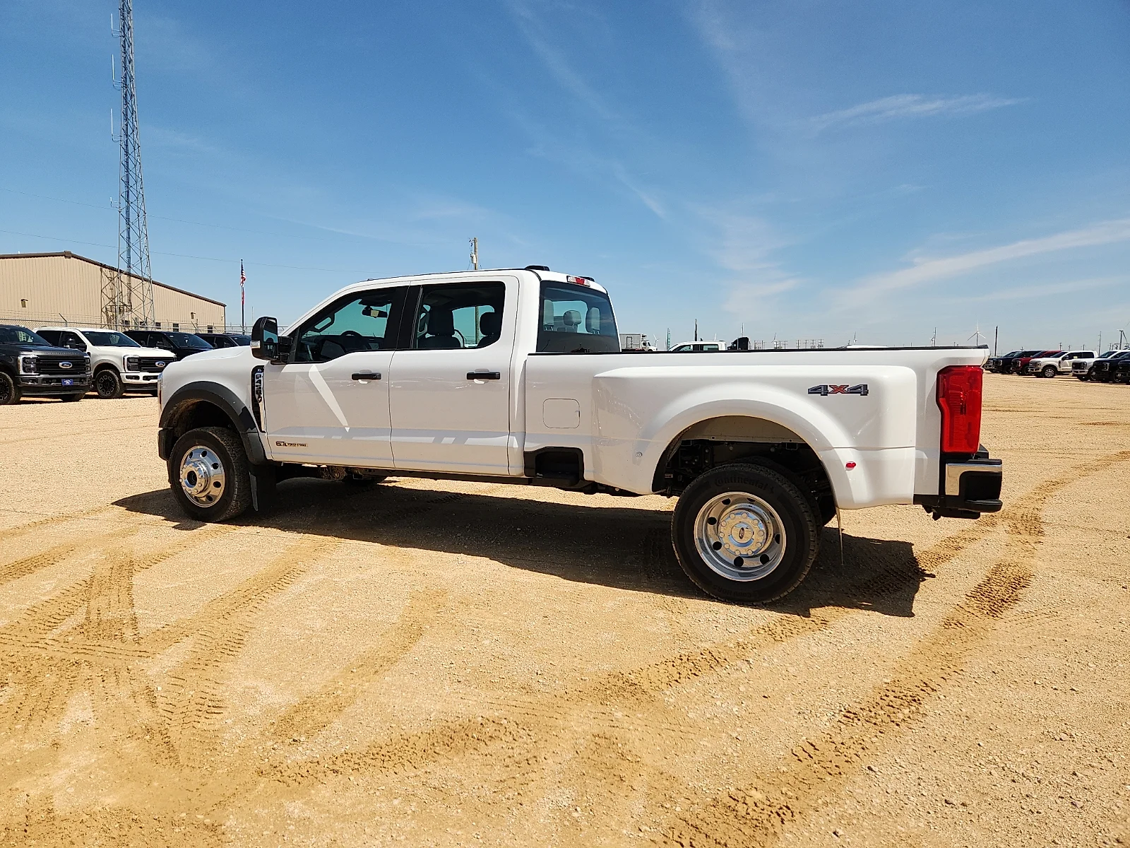 New 2026 Oxford White Ford F-450® XL image 4