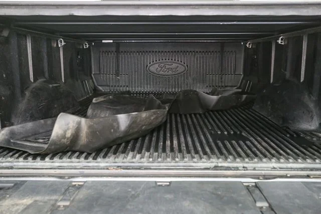 Used 2021 Gray Ford XL image 12