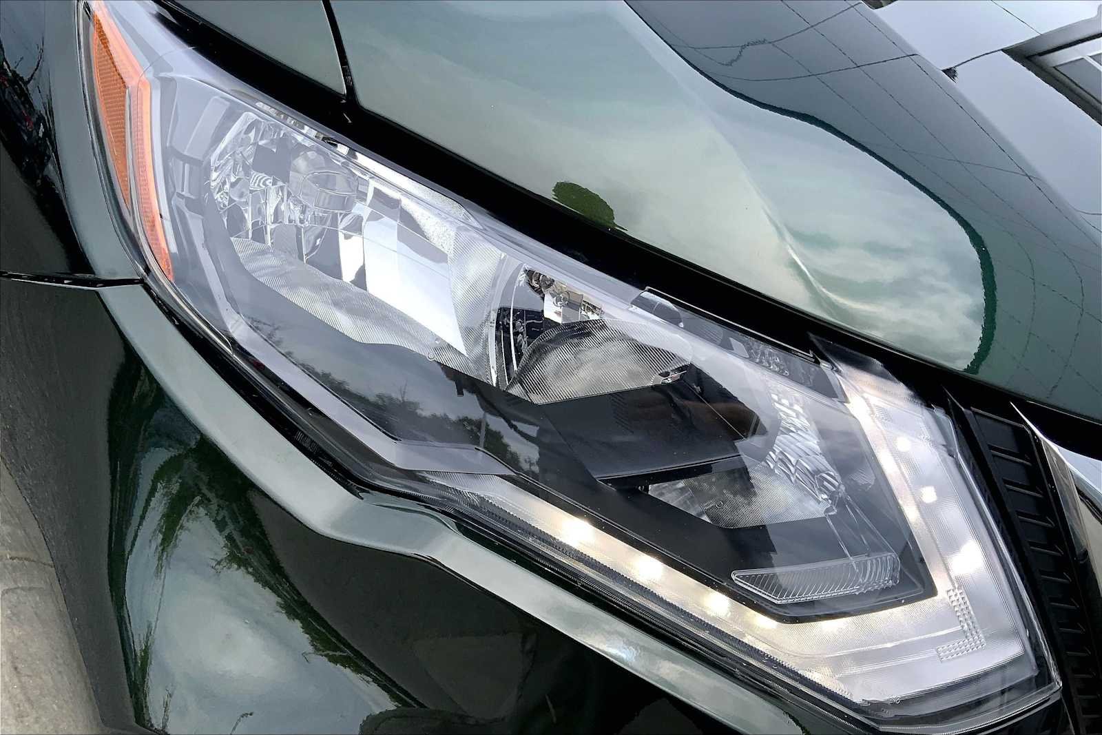 Used 2019 MIDNIGHT PINE M Nissan SV image 26