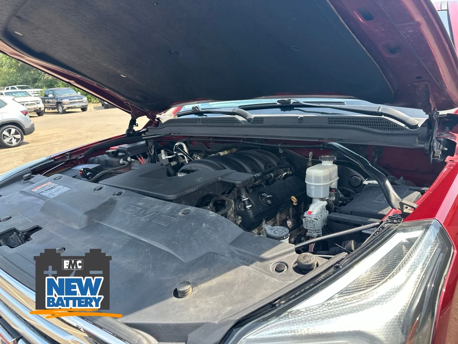 Used 2018 Red GMC SLT image 47